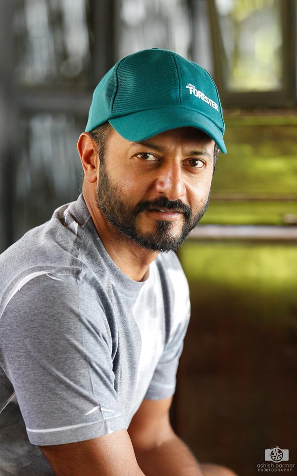 Nikhil Chinapa 